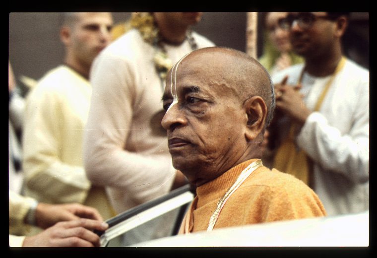 CT15 104 Shrila Prabhupada