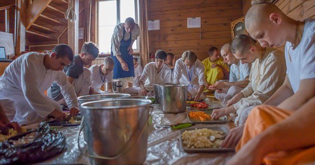 НЕ ПРЕНЕБРЕГАЙТЕ ПРОСТЫМ СЛУЖЕНИЕМ