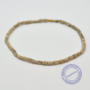 Кантхималы (бусы) из Туласи с Радха-кунды (крупные). 1 ряд. Шри Радхе (эксклюзив). Светлые.